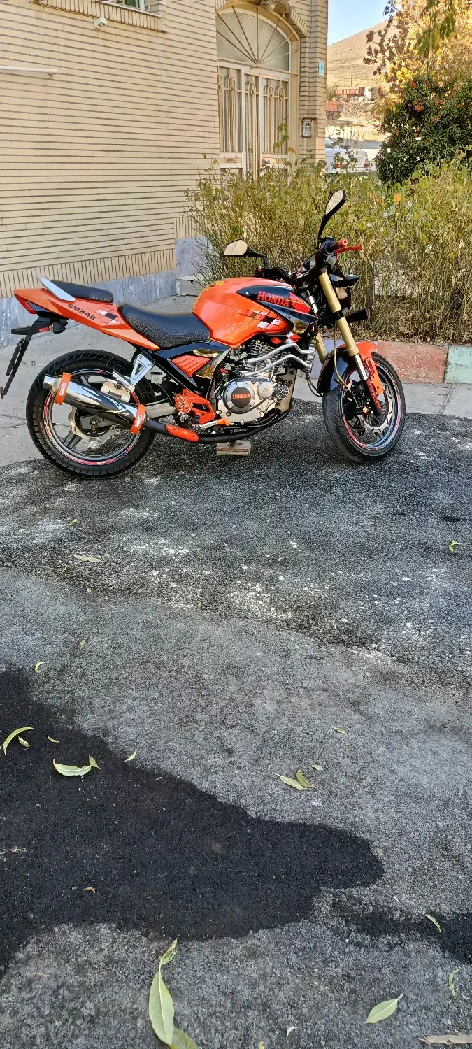 بنلی۳۰۰ ( ۲۵۰ ) در حد خشک|موتورسیکلت|کرمانشاه, |دیوار