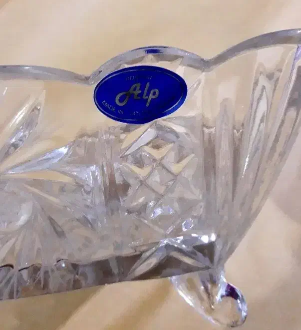 کریستال قدیمی چک|کلکسیون اشیاء عتیقه|رشت, حاجی آباد|دیوار