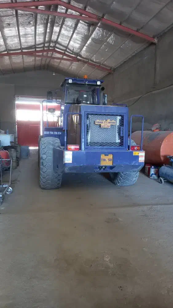 راننده لودرحرفه ای|استخدام حمل و نقل|بستان آباد, |دیوار