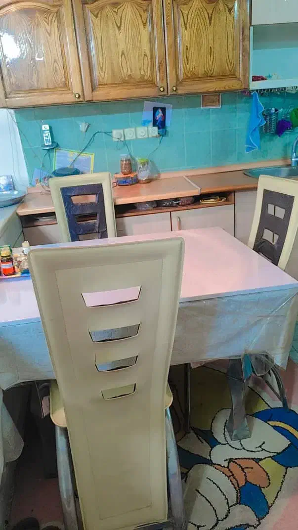 ناهارخوری 4نفری|میز و صندلی غذاخوری|اصفهان, خلجا|دیوار