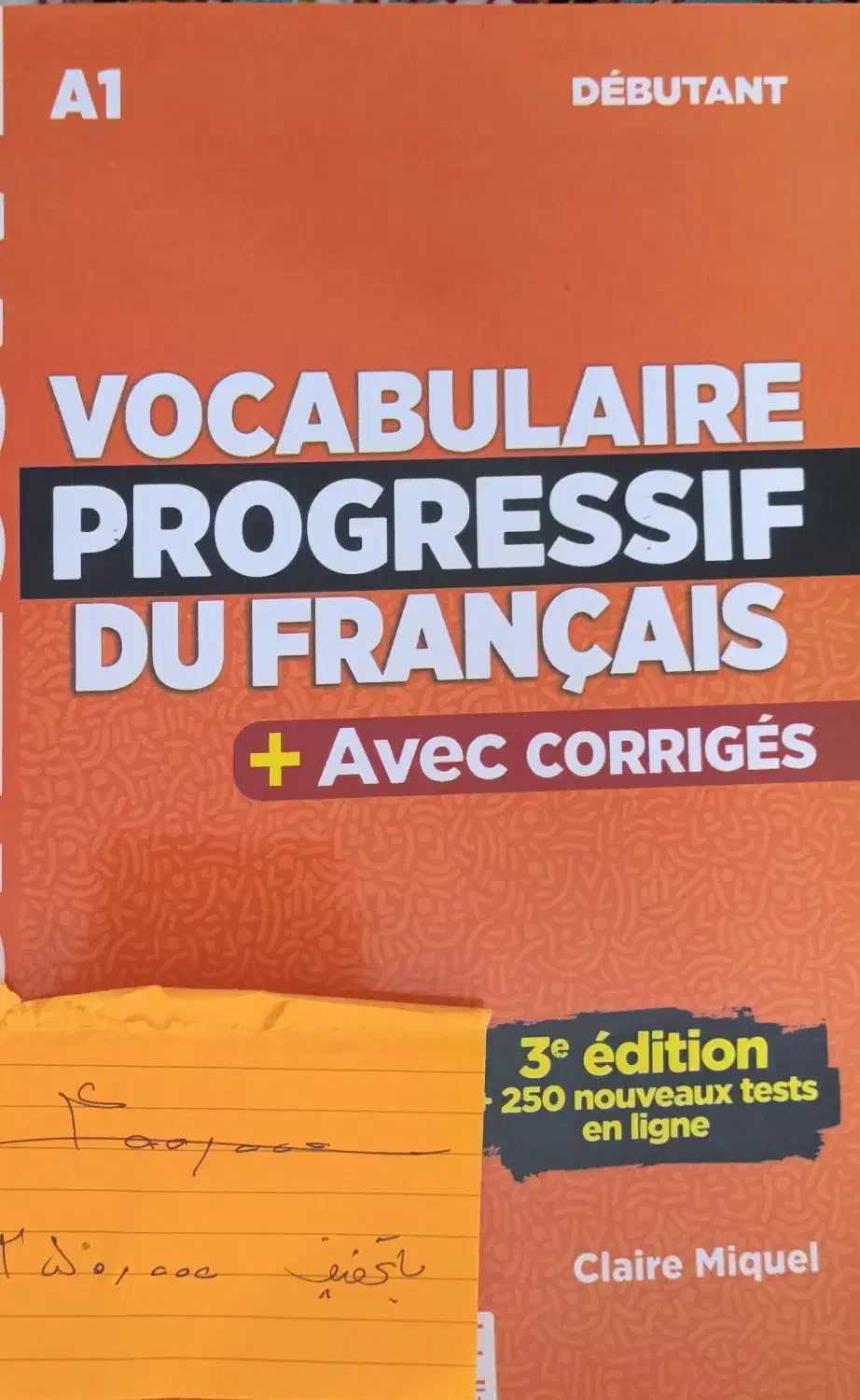 کتاب فرانسوی Vocabulaire progressif|کتاب و مجله آموزشی|رشت, پیرسرا|دیوار