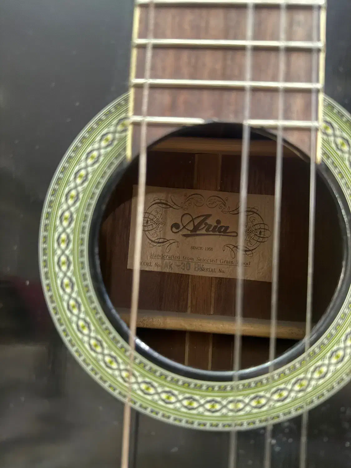 گیتار آریا|گیتار، بیس، امپلیفایر|تهران, پرستار|دیوار