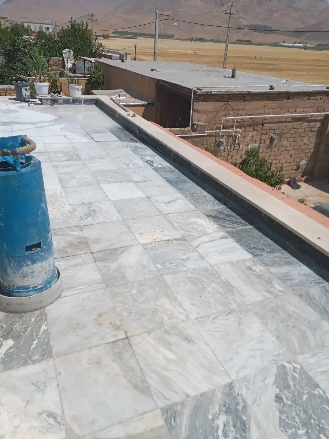 خدمات کف سابی سنگ بتن وموزائیک ساب مدرن|خدمات نظافت|شهرکرد, |دیوار