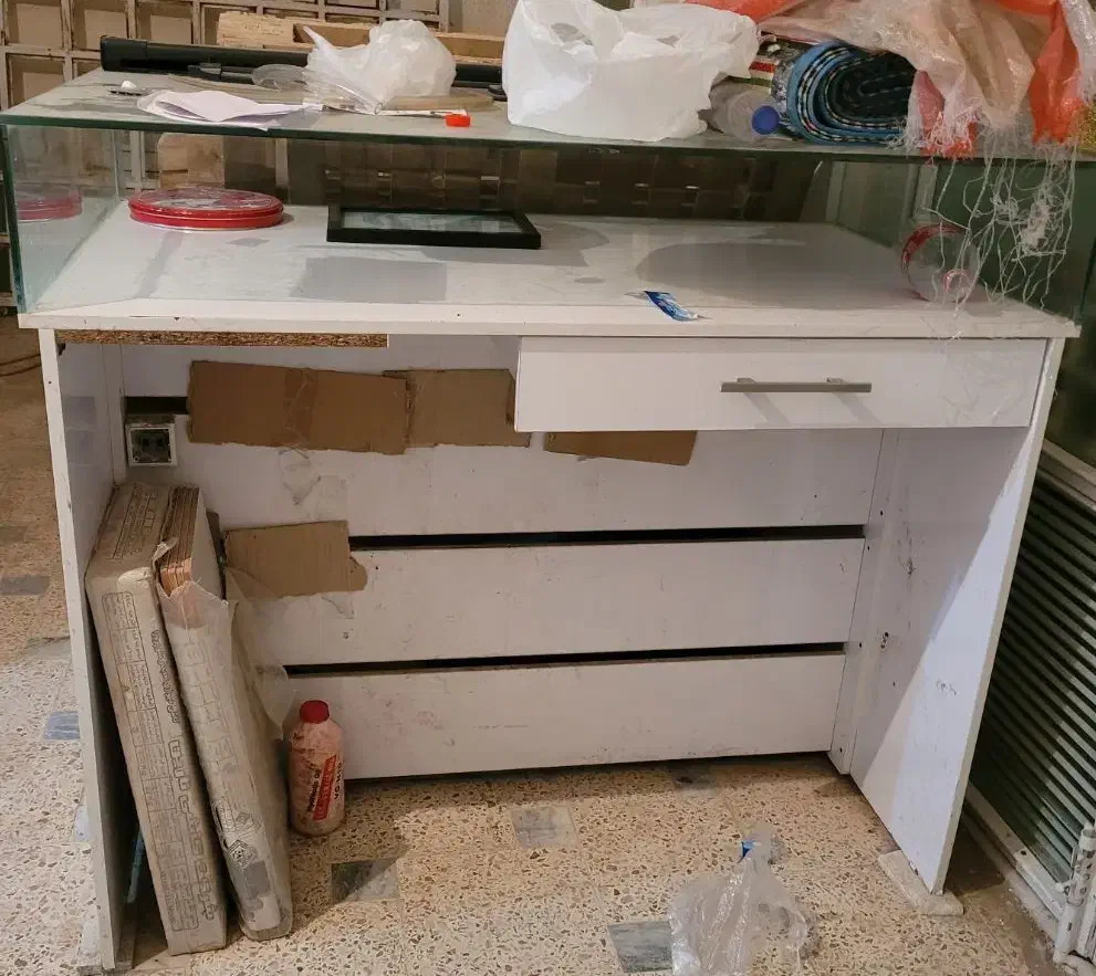 میز بزرگ ام دی اف|میز تحریر و کامپیوتر|سبزوار, پاسداران|دیوار