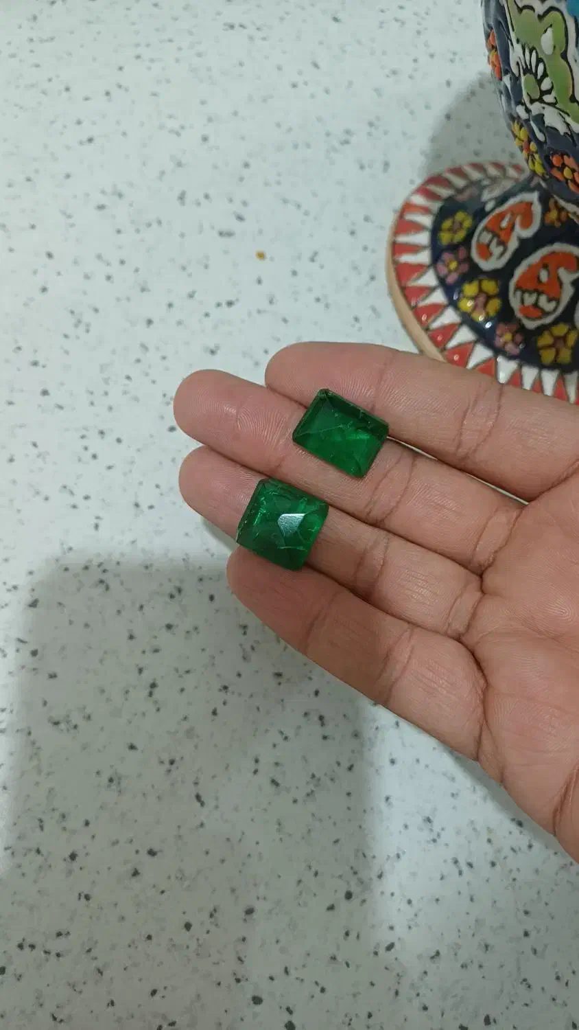 زمرد امتیست|جواهرات|پرند, فاز ۶|دیوار