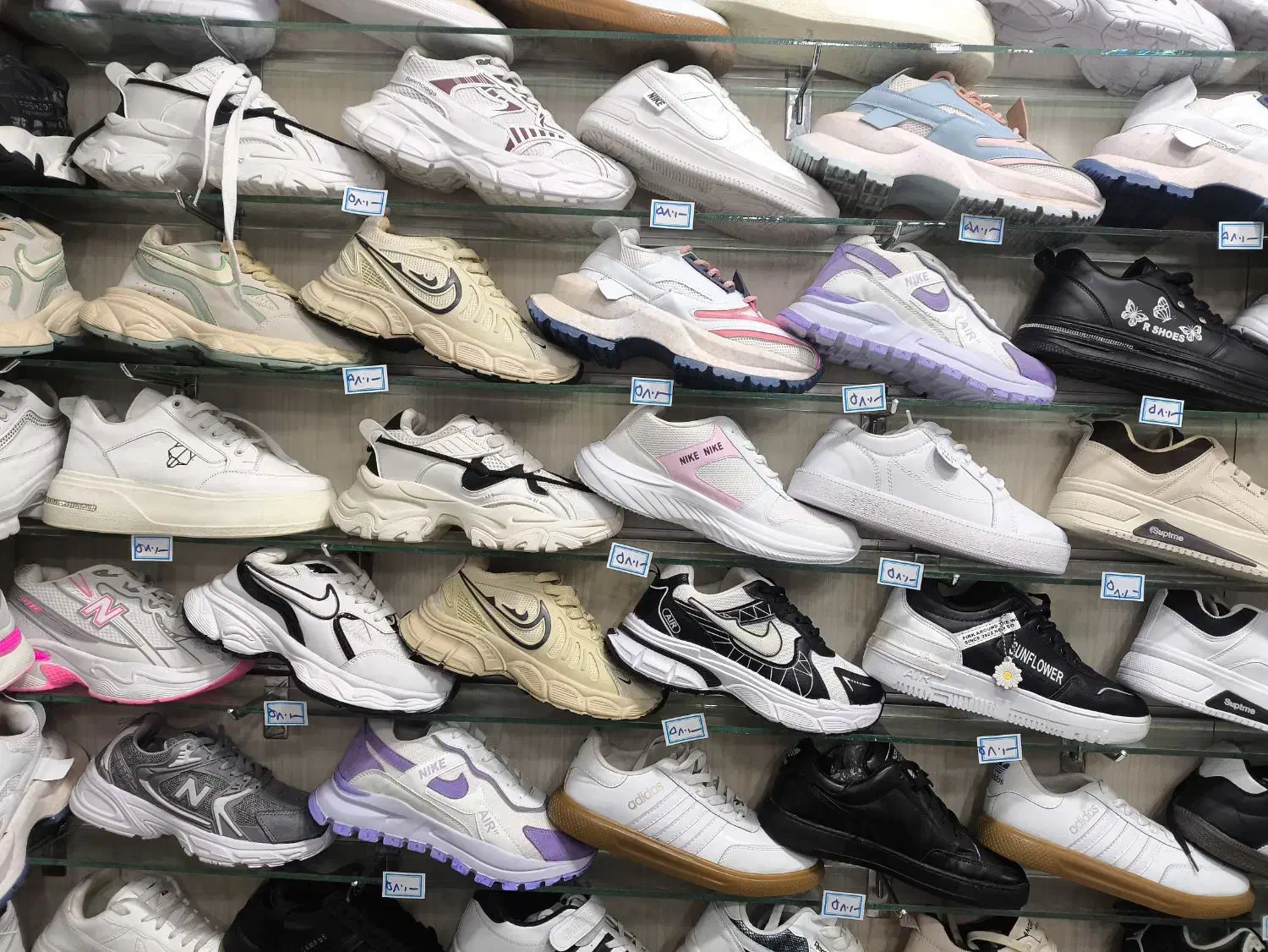 حراج کفش به علت تغییر شغل|حراج|یاسوج, |دیوار