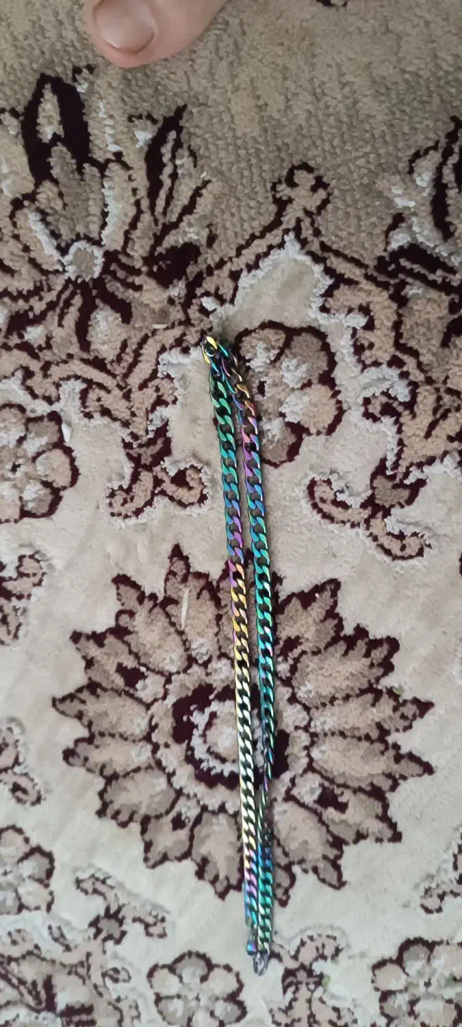 گردنبندرنگ ثابت|بدلیجات|دامغان, |دیوار