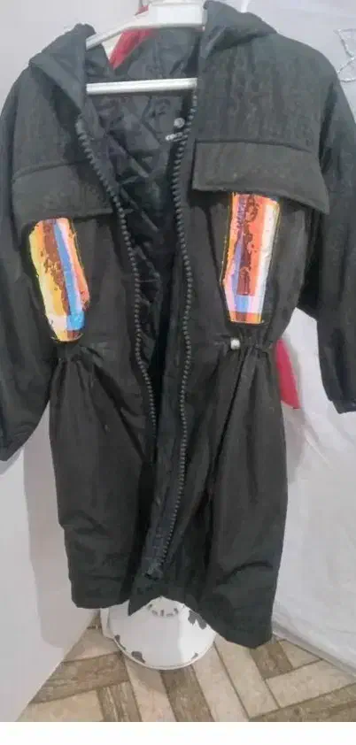 بارانی|لباس|اردبیل, |دیوار