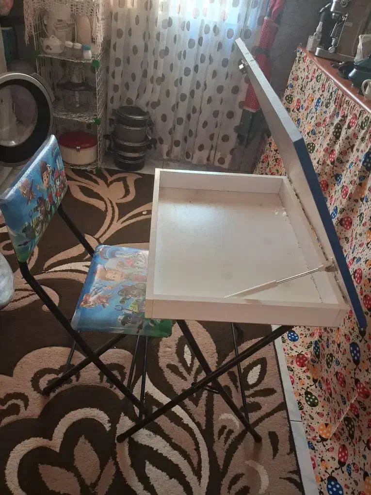 میز تحریر کودک سگهای نگهبان|میز تحریر و کامپیوتر|لاهیجان, شهرک جانبازان|دیوار