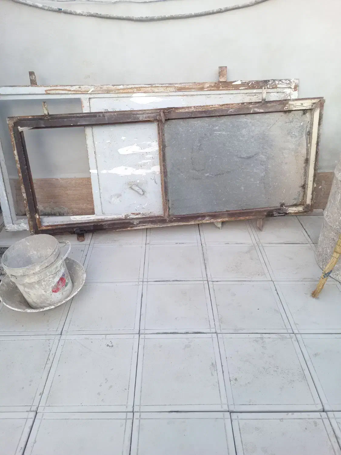 درب انباری|مصالح و تجهیزات ساختمان|سبزوار, قصبه شرقی|دیوار