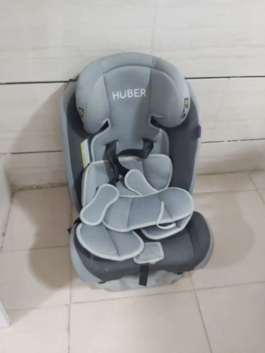 صندلی کودک ماشین با ایزوفیکس|تخت و صندلی بچه|ایلام, |دیوار