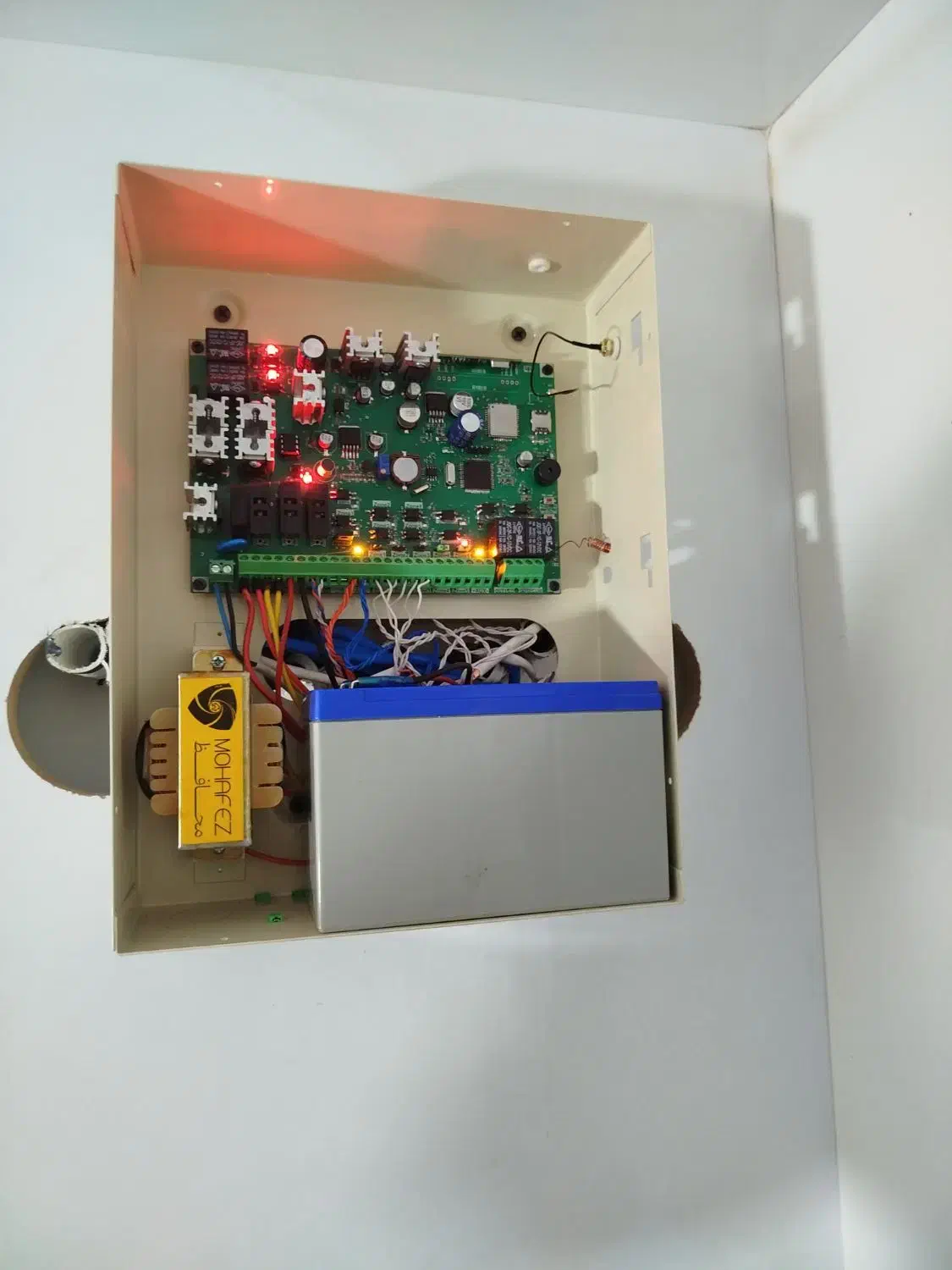 دوربین و دزد گیر چشم برتر|دوربین مداربسته|فولادشهر, B2|دیوار