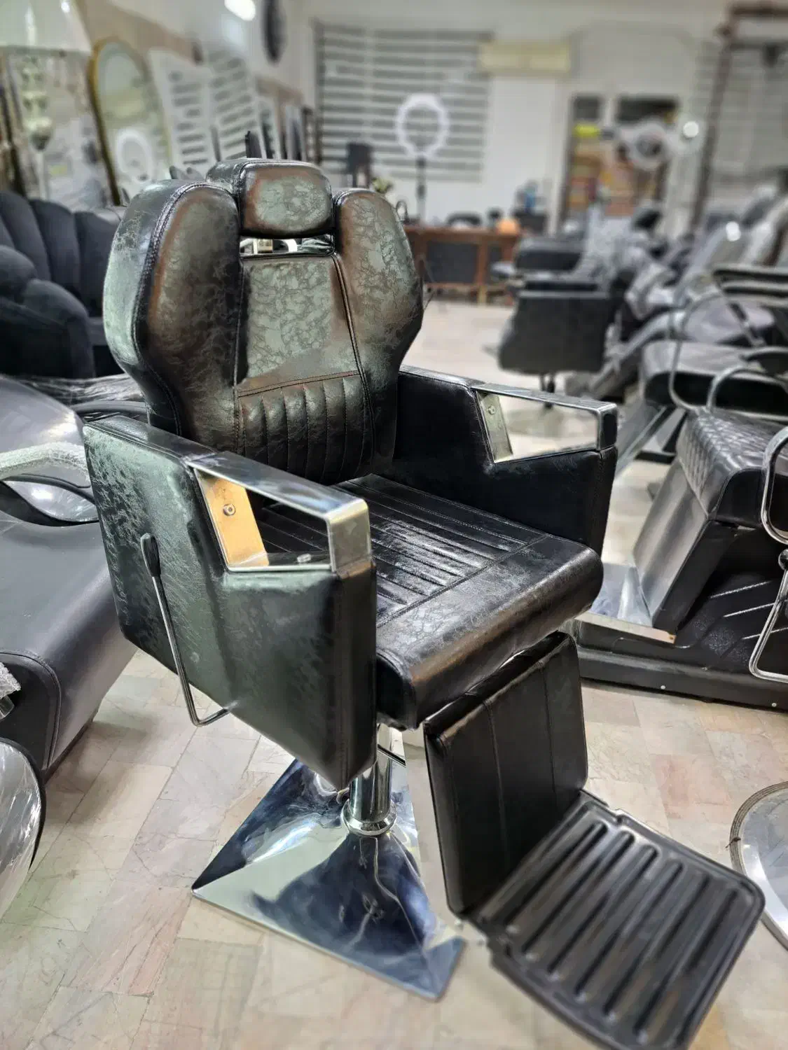 صندلی اصلاح vip جک پدالی|آرایشگاه و سالن‌های زیبایی|مشهد, موسوی قوچانی|دیوار