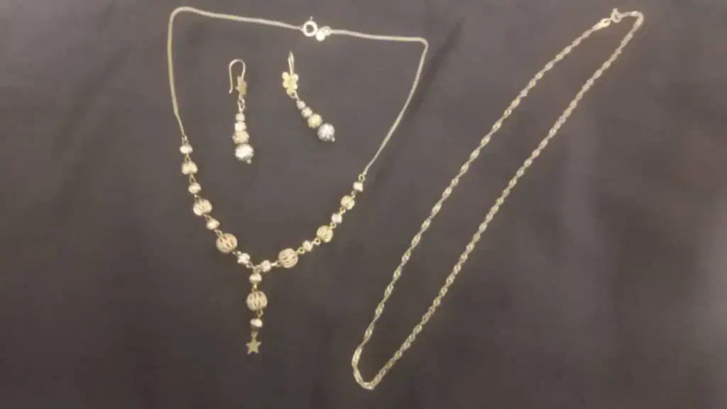 گردنبند وگوشواره|جواهرات|کازرون, |دیوار