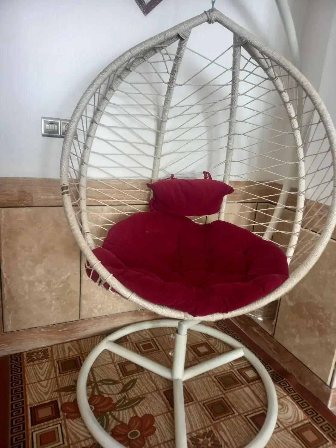 فروش یک عدد تاب ریلکسی|مبلمان خانگی و میز عسلی|نجفآباد, شهدای غربی|دیوار