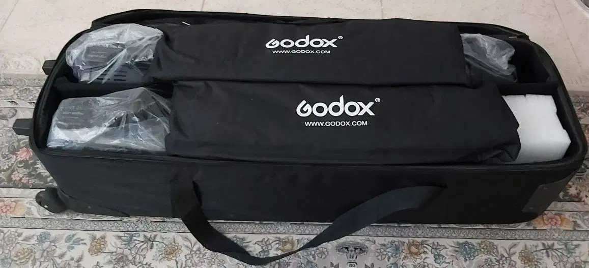 کیت فلاش استودیویی Godox QS-400-II|دوربین عکاسی و فیلم‌برداری|اصفهان, احمدآباد|دیوار
