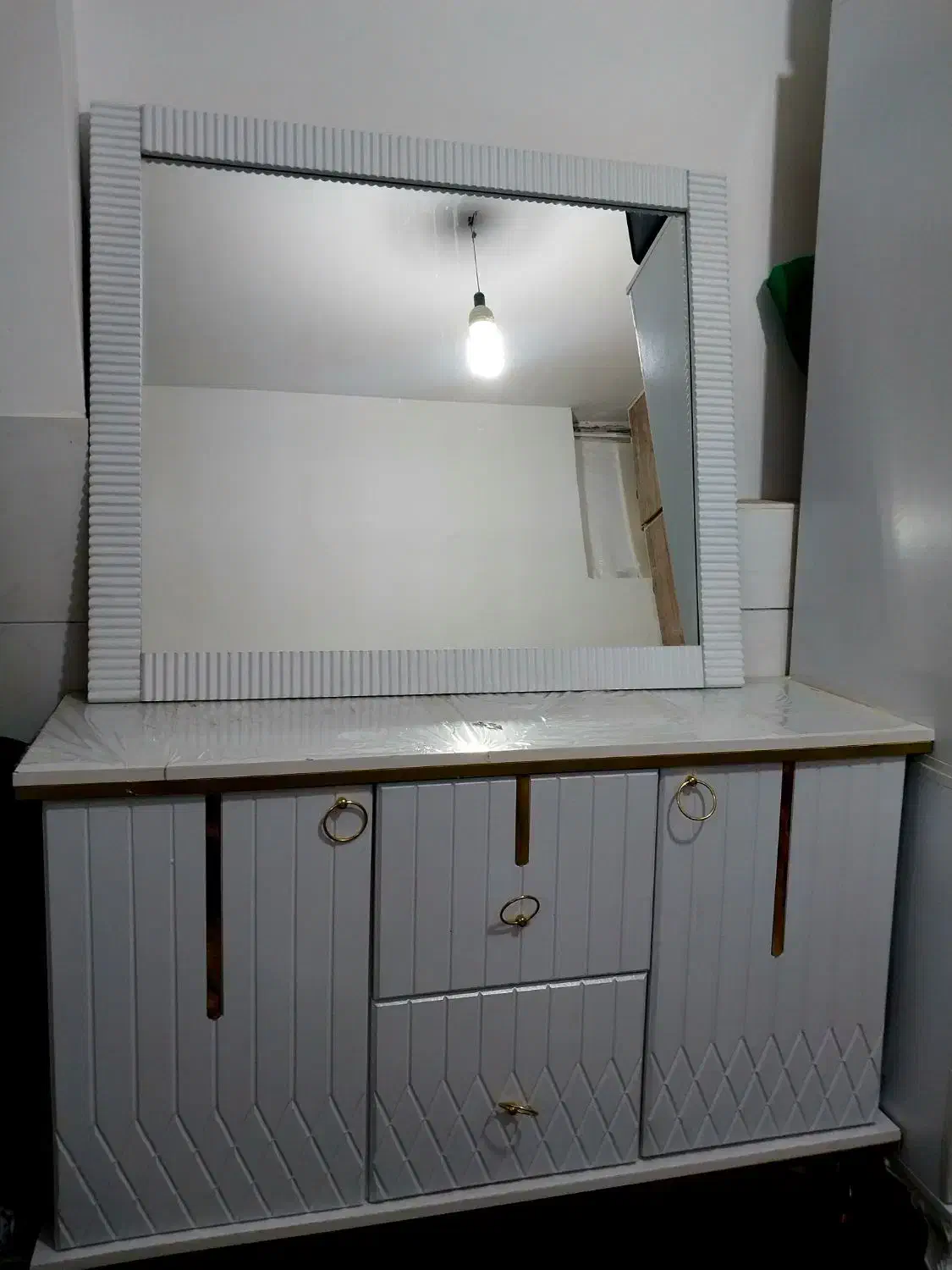 کنسول باآینه|بوفه، ویترین، کنسول|قم, علی آباد سعدگان|دیوار