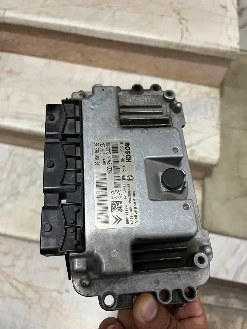 ایسیو ۲۰۶ بوش ۷.۴.۵|قطعات یدکی و لوازم جانبی|رشت, رشتیان|دیوار