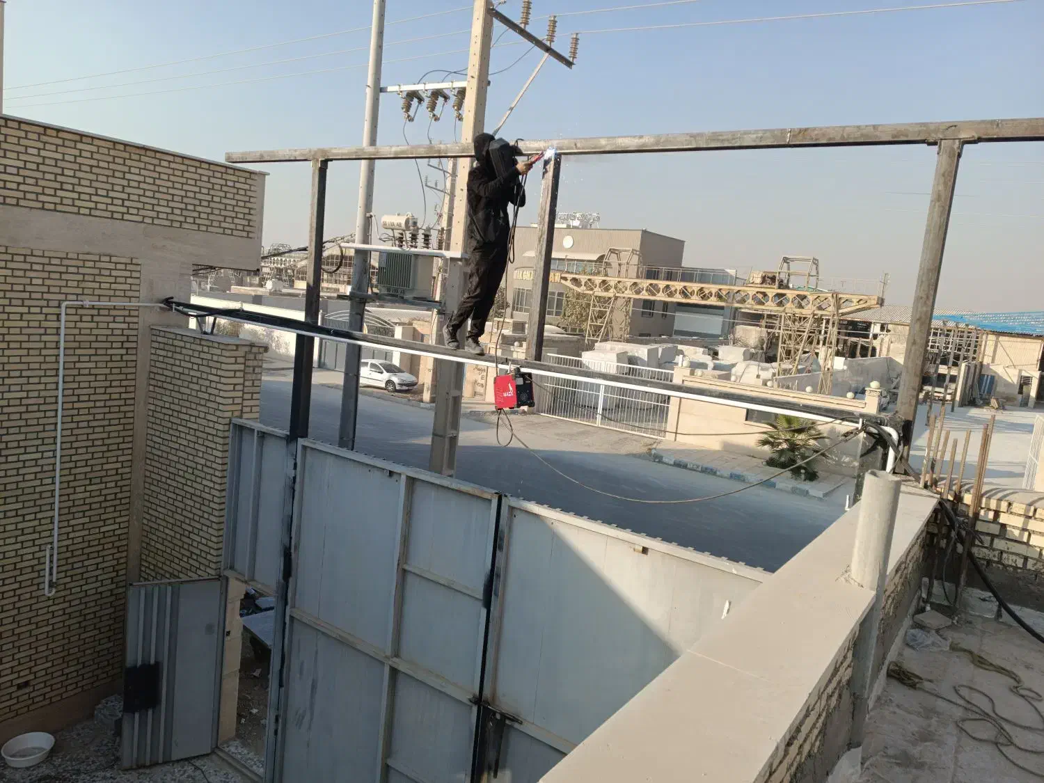 جوشکار سیار تمام نقاط اصفهان نصب تابلو و پلیت|خدمات پیشه و مهارت|اصفهان, دوطفلان|دیوار