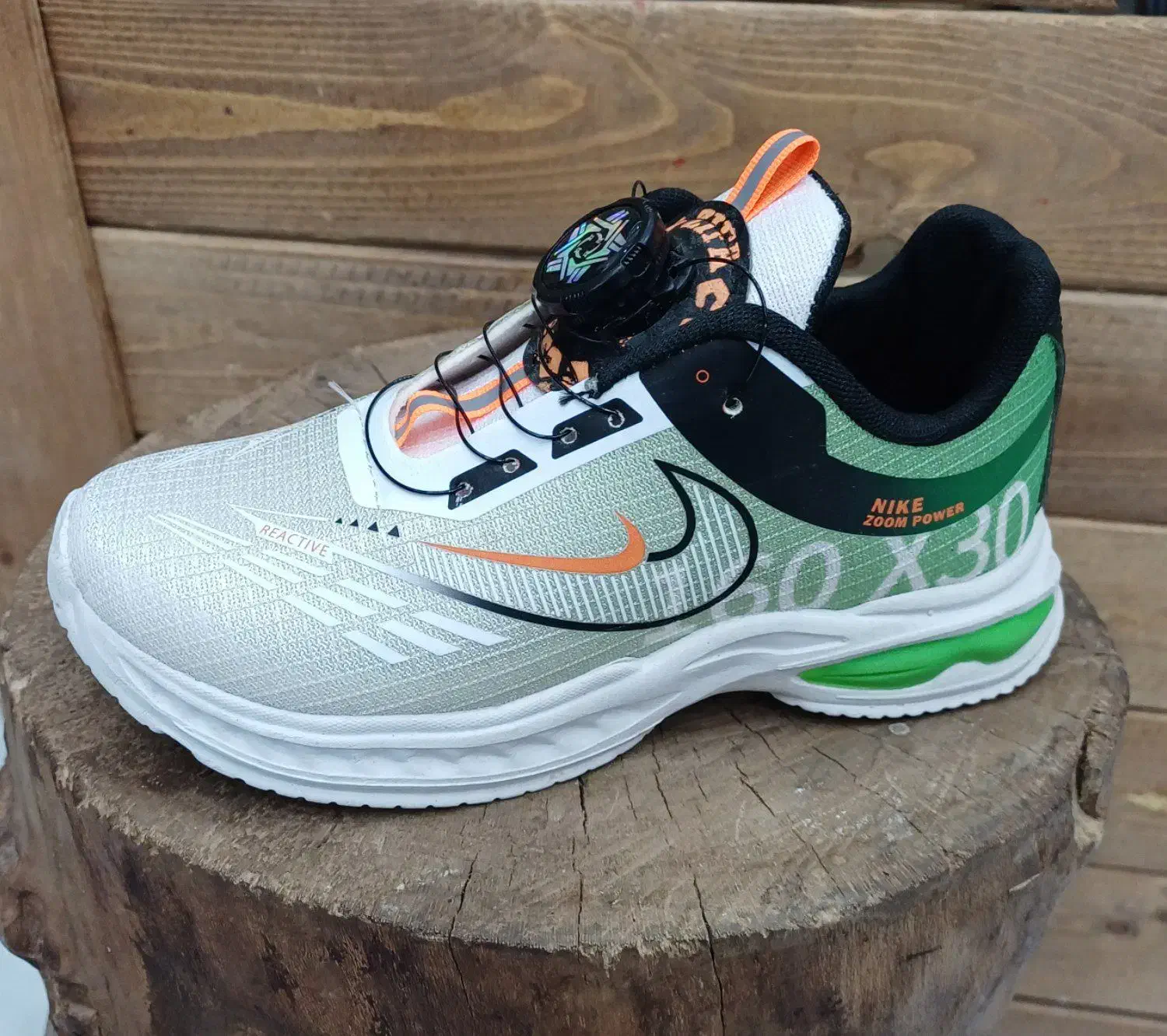 کتونی بچگانه دیسکی پمپی|کفش و لباس بچه|نظرآباد, رسالت|دیوار