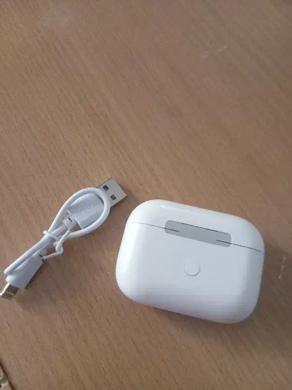 ایرپاد پرو دارای شارژر|لوازم جانبی موبایل و تبلت|محمدیه-قزوین, |دیوار