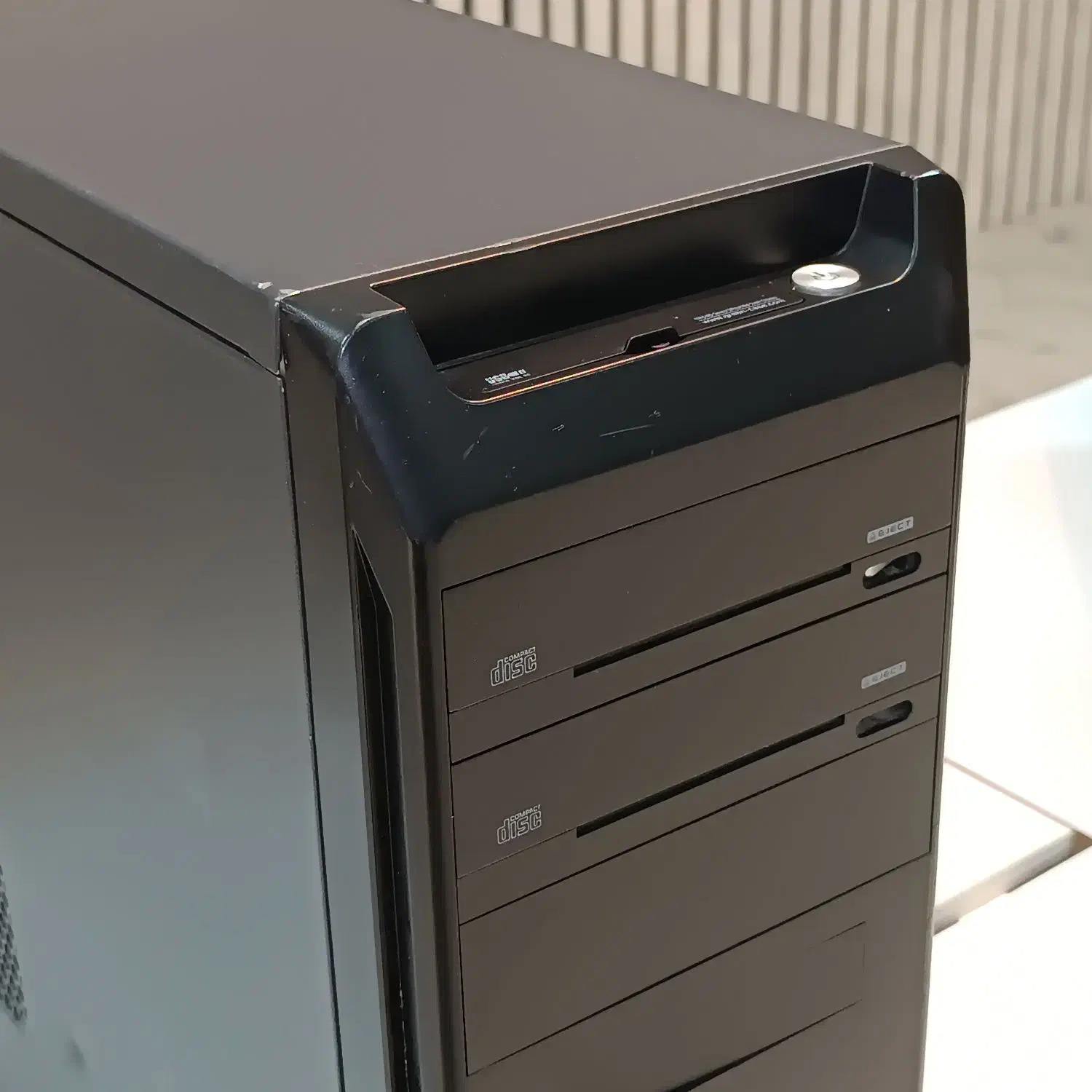 کیس گیرین گرافیک دار گارانتی یکساله|رایانه رومیزی|تهران, میرداماد|دیوار