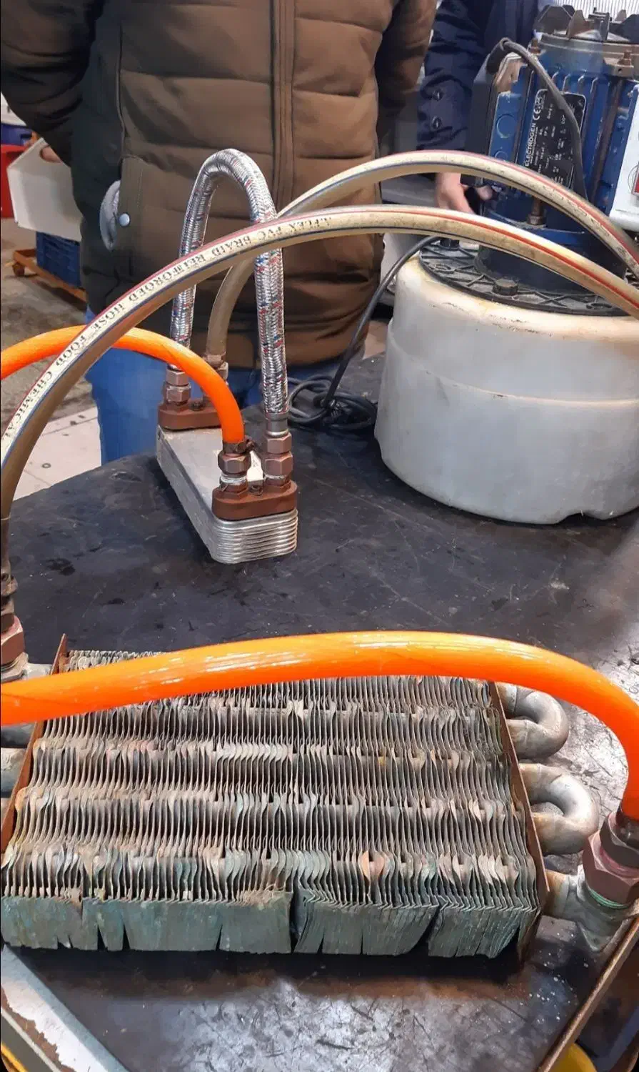 تعمیرات فوری پکیج تخصصی ایران رادیاتور|خدمات پیشه و مهارت|تهران, جنت‌آباد مرکزی|دیوار