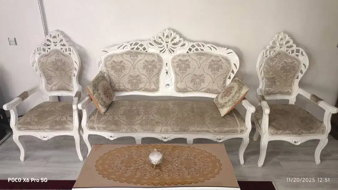 مبل|مبلمان خانگی و میز عسلی|ماکو, |دیوار