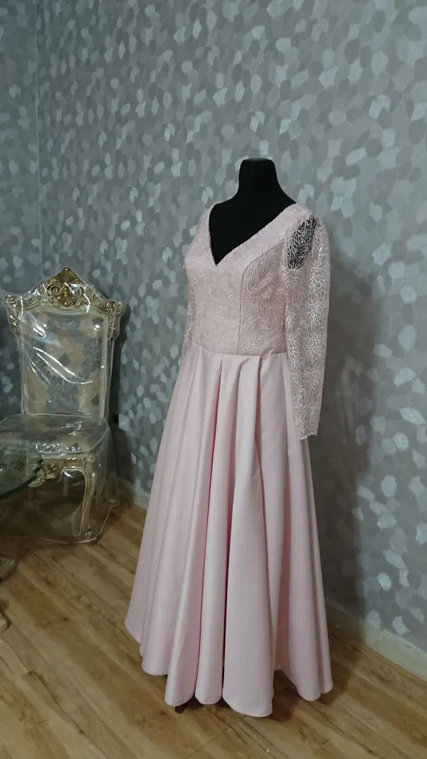 لباس مجلسی|لباس|گرمدره, |دیوار