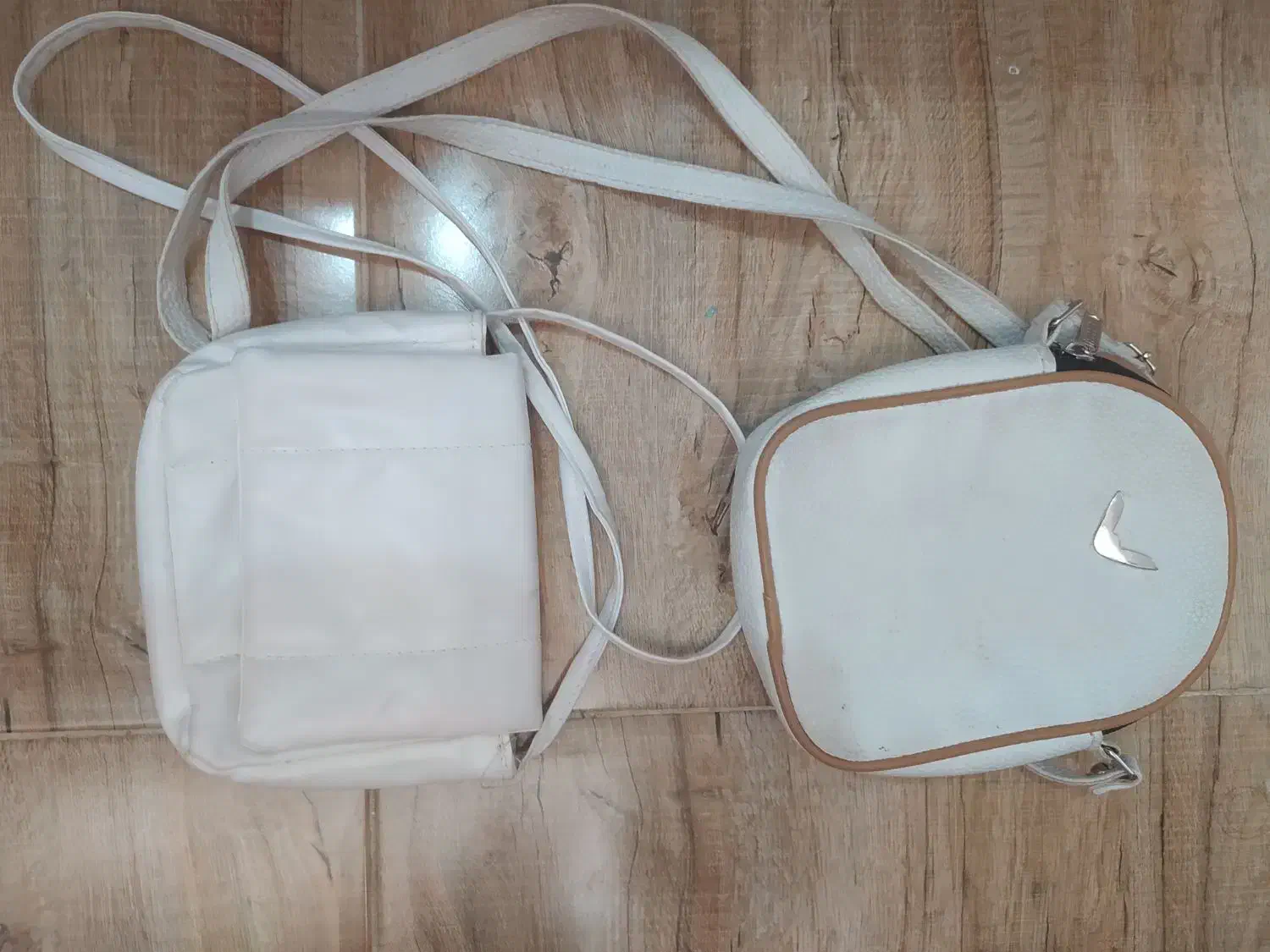 مانتو شال کیف|لباس|بندر انزلی, چهارفریضه|دیوار