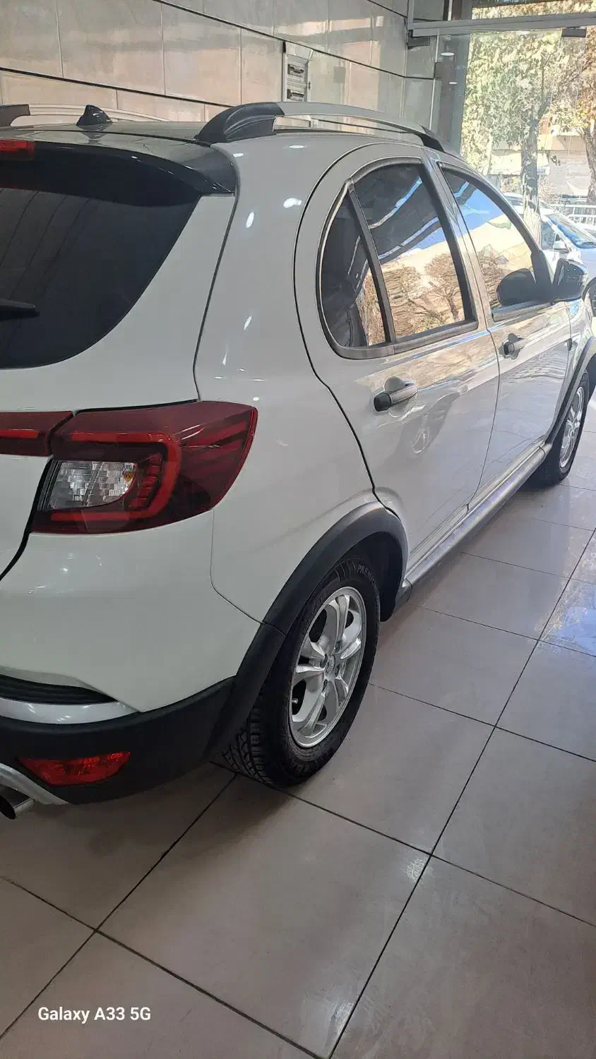 اطلاس سانروف دار ۱4۰3|خودرو سواری و وانت|اصفهان, باغ زیار|دیوار