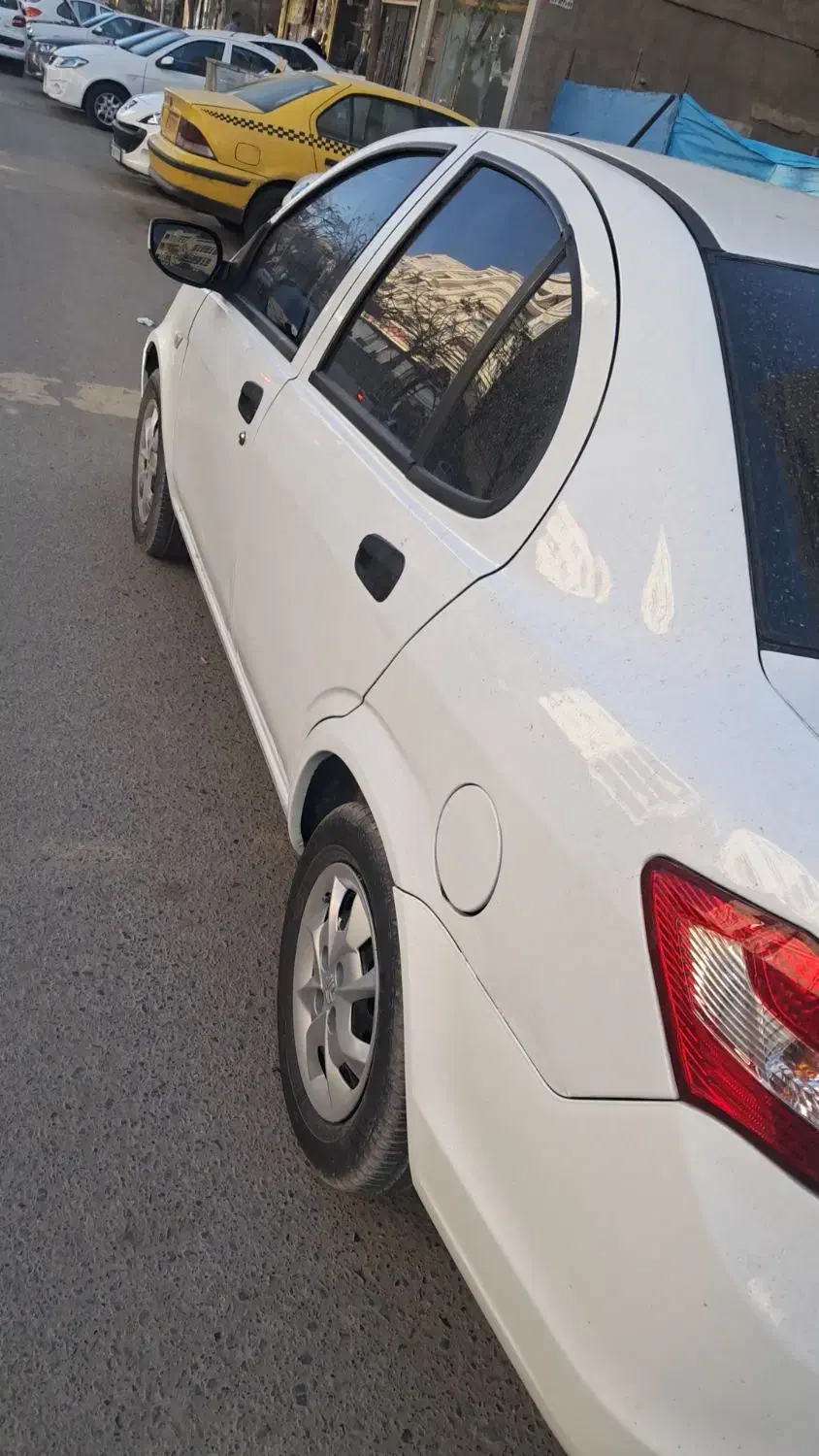 ساینا مدل ۹۸|خودرو سواری و وانت|باقرشهر, |دیوار