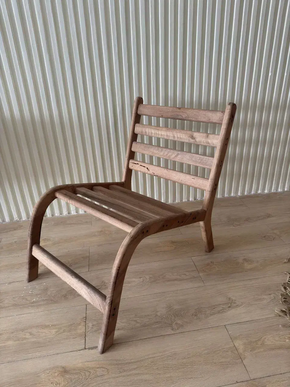 ۲عدد صندلی چوبی دکوراتیو نو|صندلی و نیمکت|ساوه, |دیوار