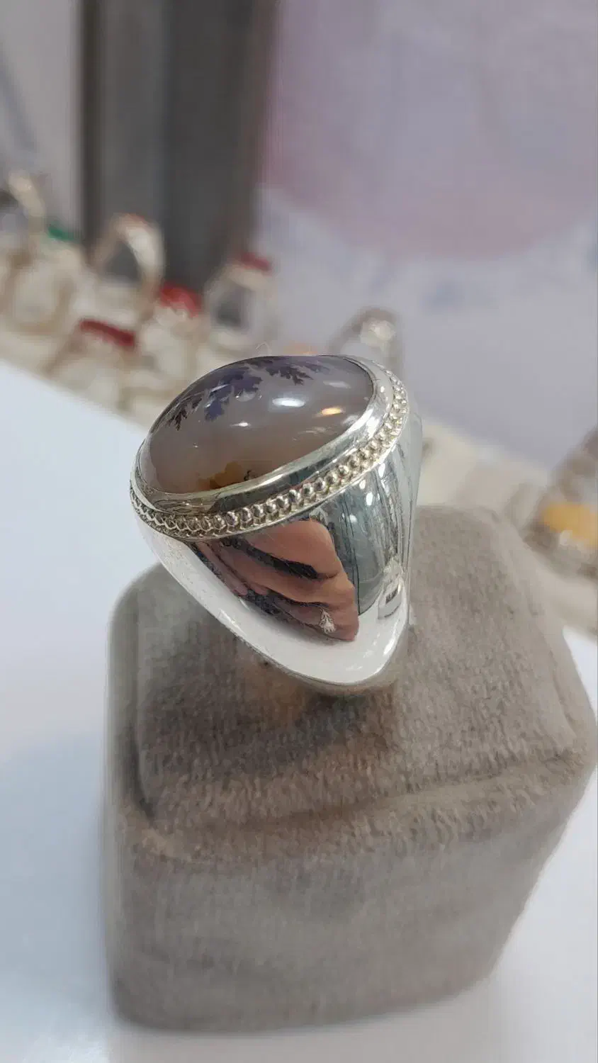 انگشترشجر|جواهرات|کاشان, کارگر|دیوار