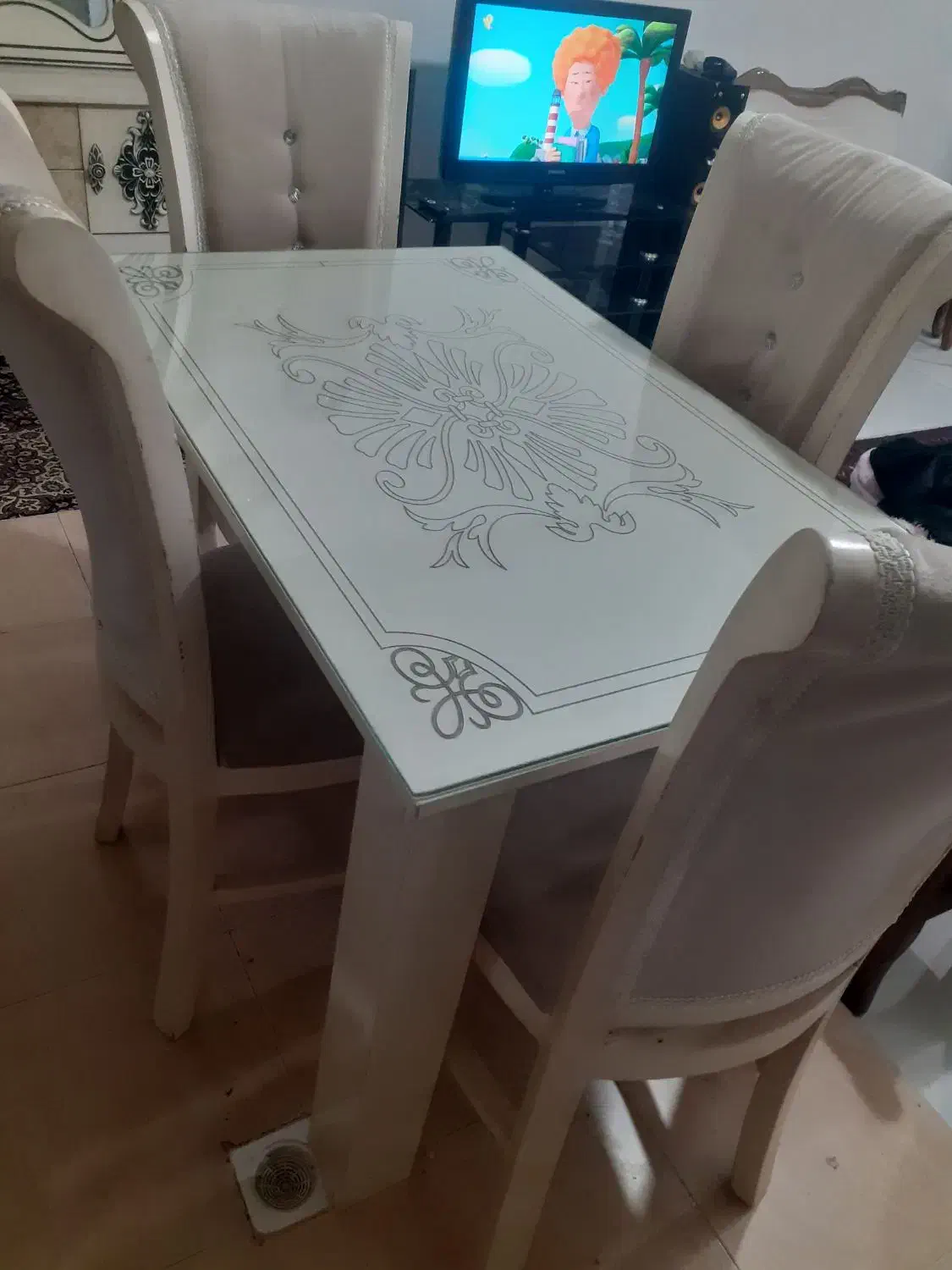 میز ناهارخوری ۴ نفره|میز و صندلی غذاخوری|اردبیل, |دیوار