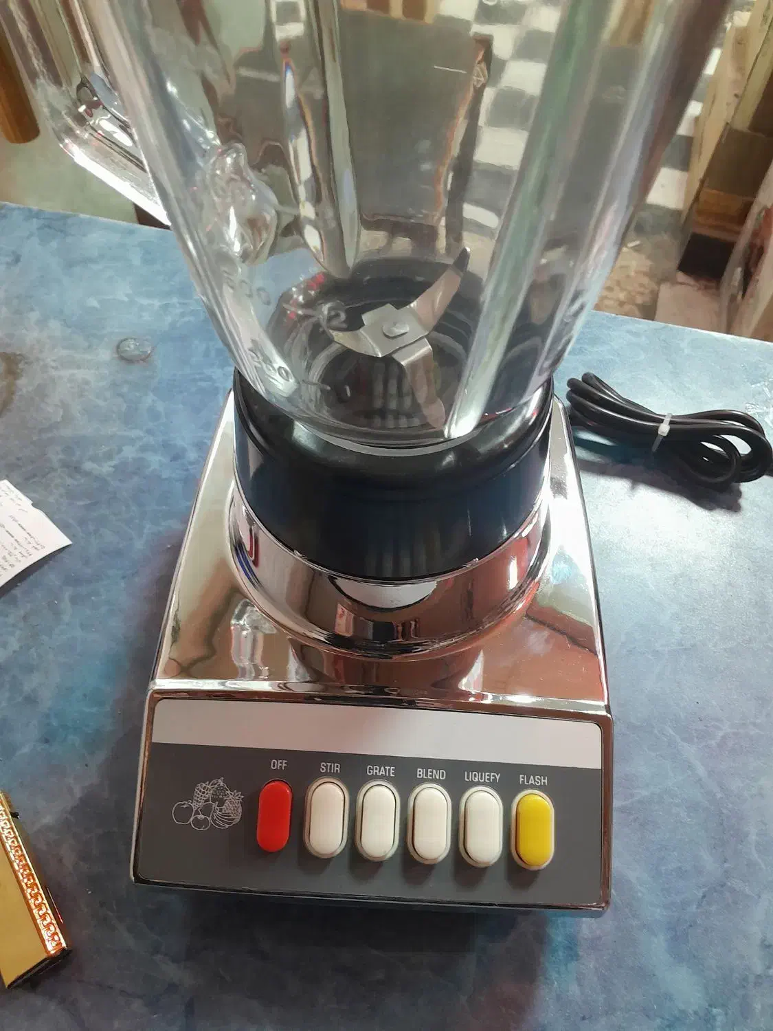 مخلوط کن سان سانیو|آبمیوه‌گیر و آب‌مرکبات‌گیر|تبریز, |دیوار