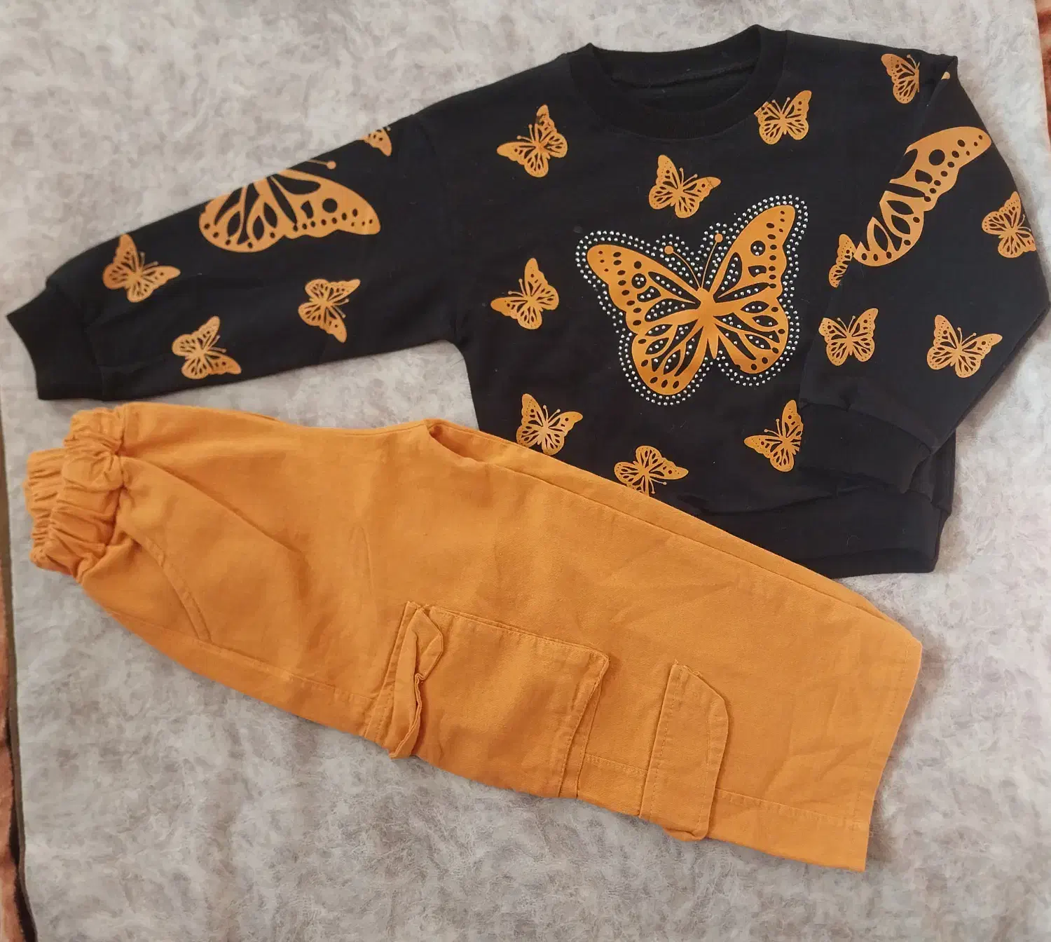 لباس بچگانه|کفش و لباس بچه|پاکدشت, پارچین|دیوار