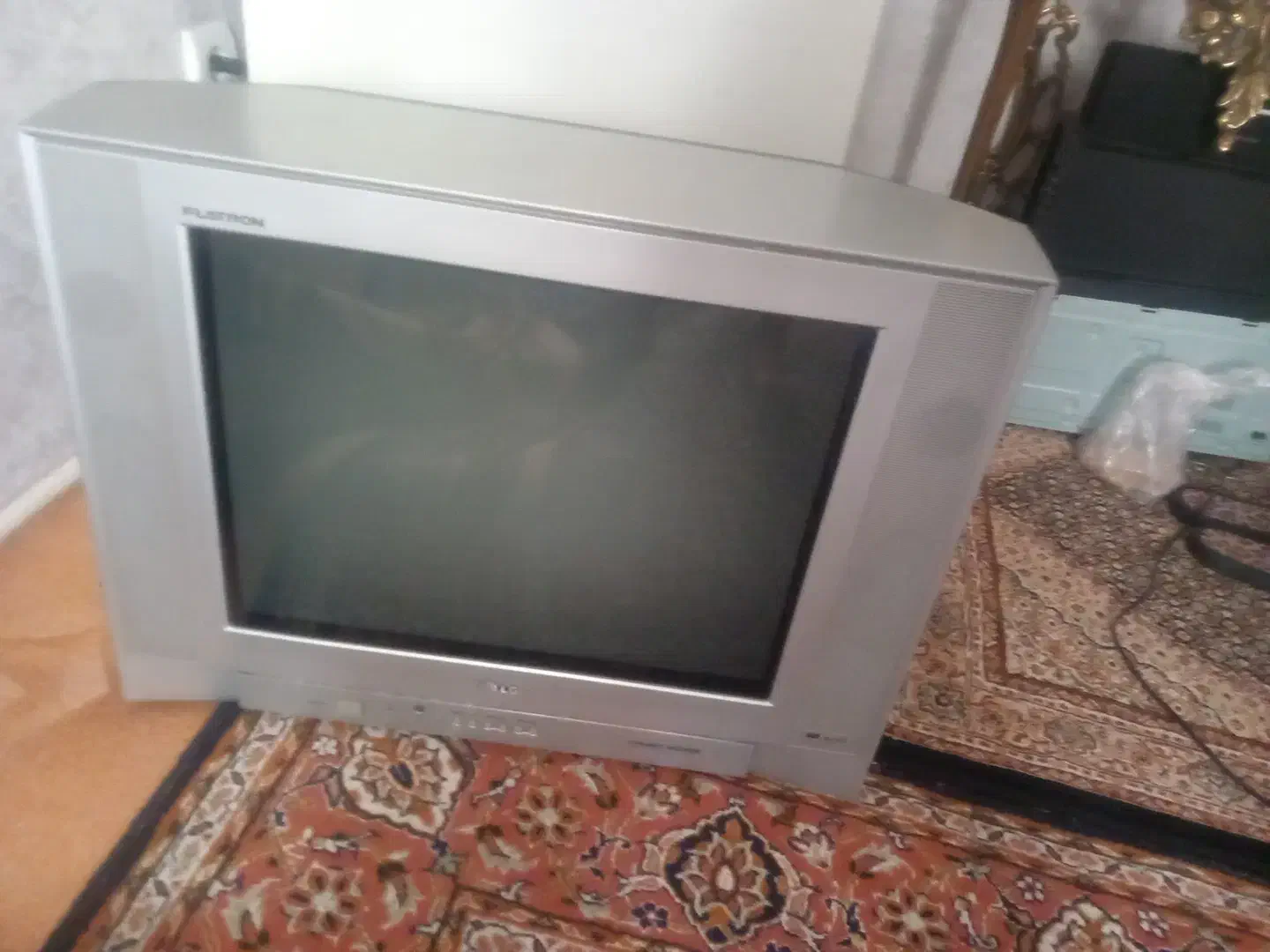 تلویزیون|تلویزیون و پروژکتور|تبریز, |دیوار