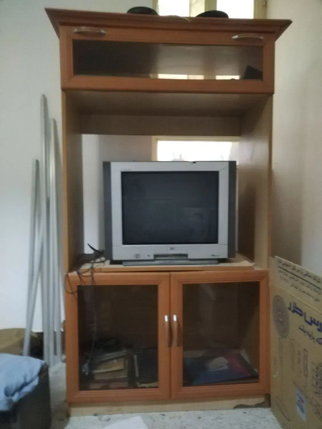 تلویزیون با زیر تلویزیونی|تلویزیون و پروژکتور|برازجان, |دیوار