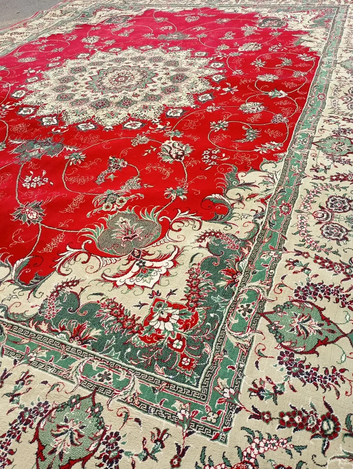 فرش ۱۲ متری|فرش|آستانه اشرفیه, |دیوار