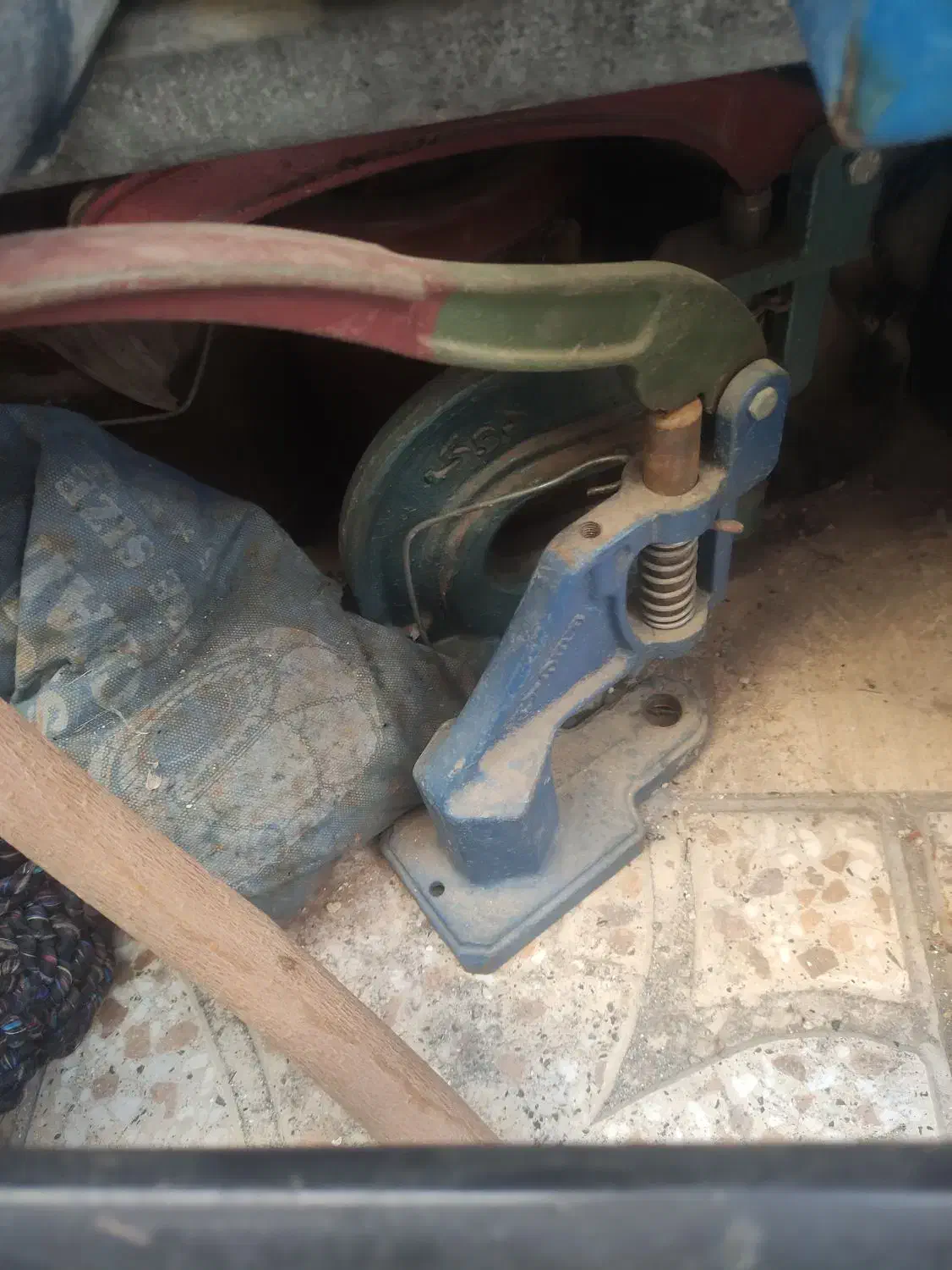 بعلت تغییر شغل فروش فوری|لوازم خیاطی و بافتنی|ملارد, |دیوار