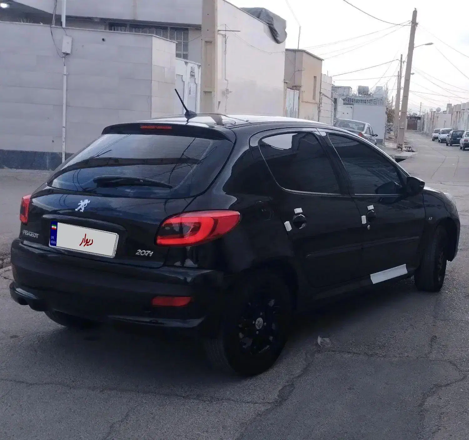 207 پانوراما|خودرو سواری و وانت|شیراز, قدوسی غربی|دیوار