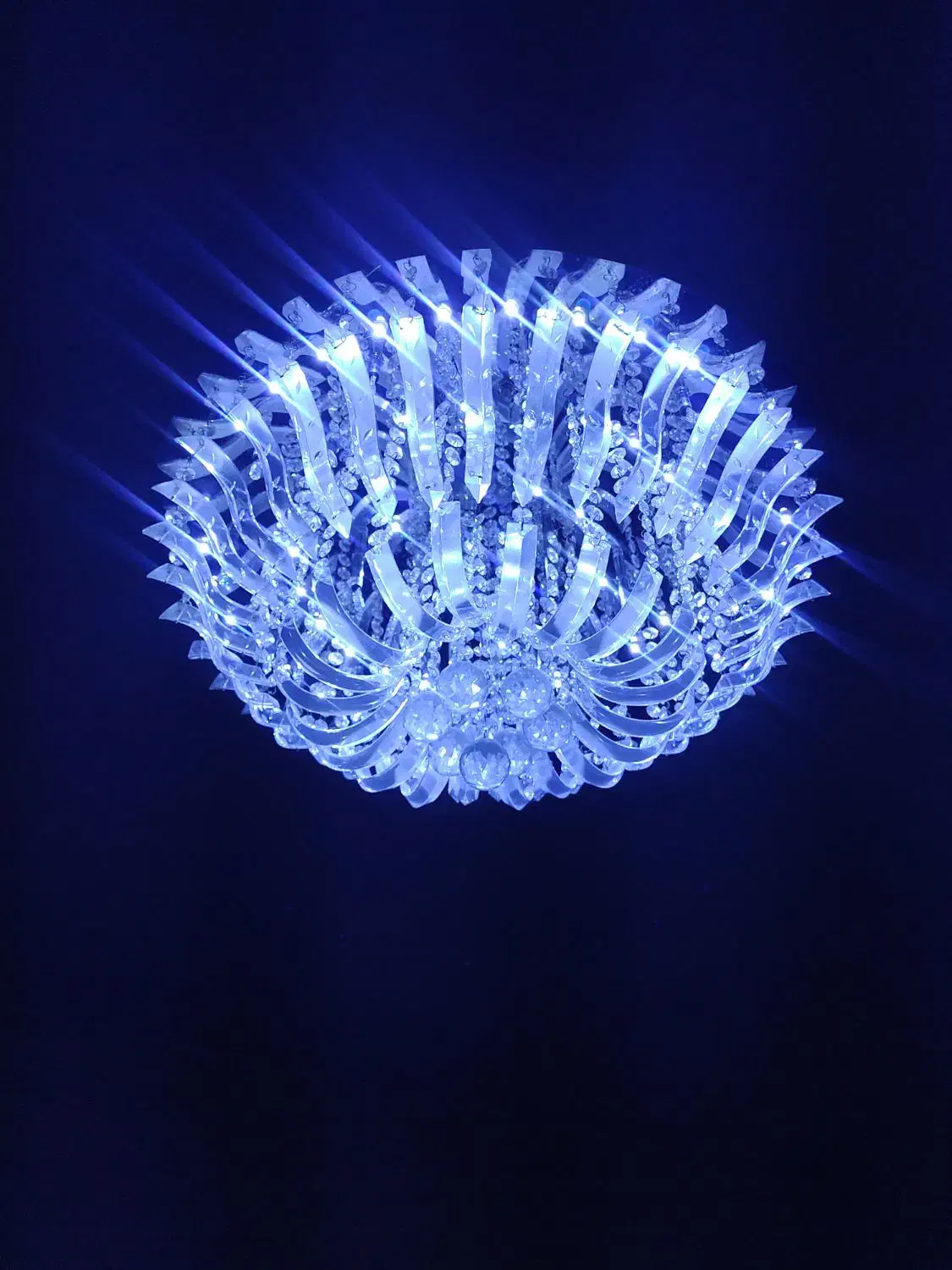 لوستر کریستال بزرگ|لوستر و چراغ آویز|تهران, زرکش|دیوار