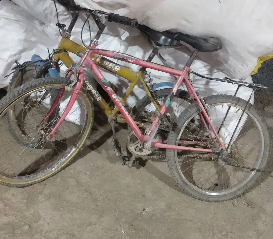 دو عدد چرخ|دوچرخه، اسکیت، اسکوتر|خمین, |دیوار