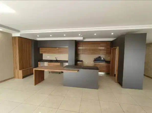 ۳خوابه ۲۲۲ متری صفر / ساحلی غربی|فروش آپارتمان|شیراز, ارم|دیوار