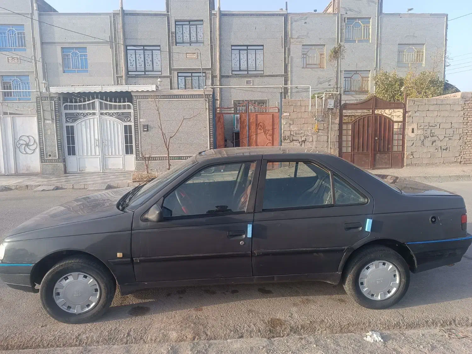 405جی ال آی تمیز دوگانه دست،|خودرو سواری و وانت|نهبندان, |دیوار