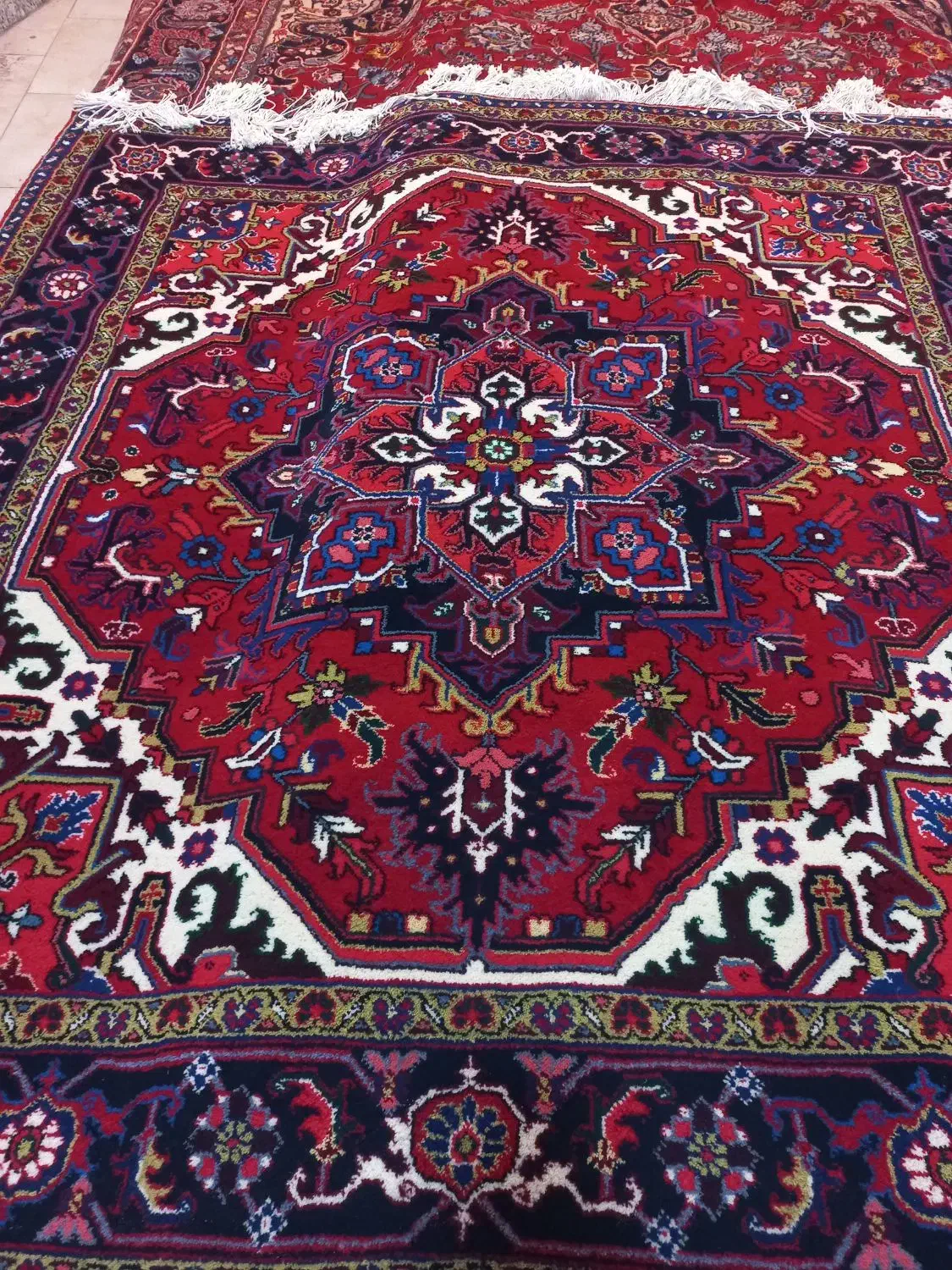 فرش دو در دو|فرش|باسمنج, |دیوار