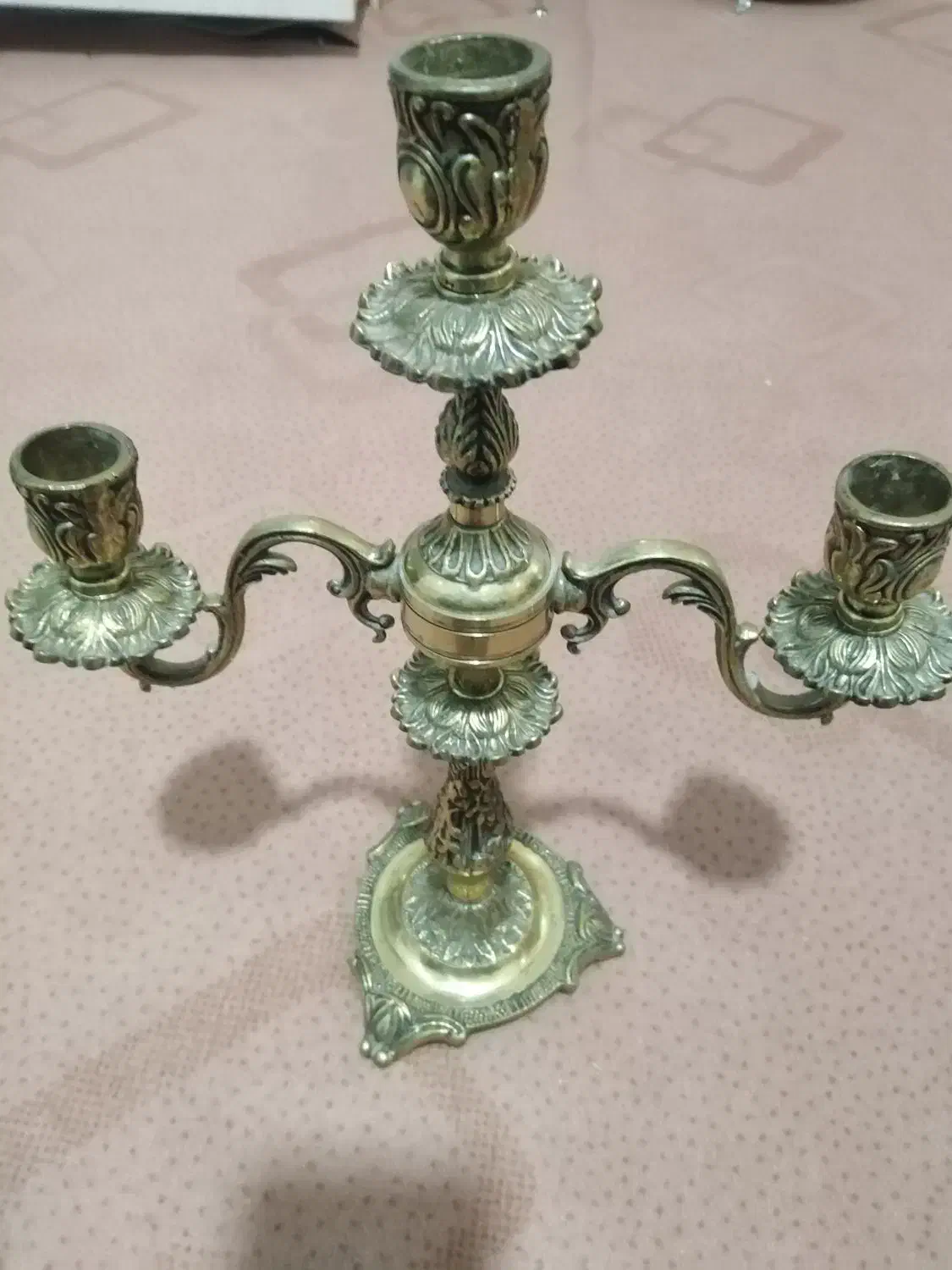 شمعدونی برنز|کلکسیون اشیاء عتیقه|قنوات, |دیوار