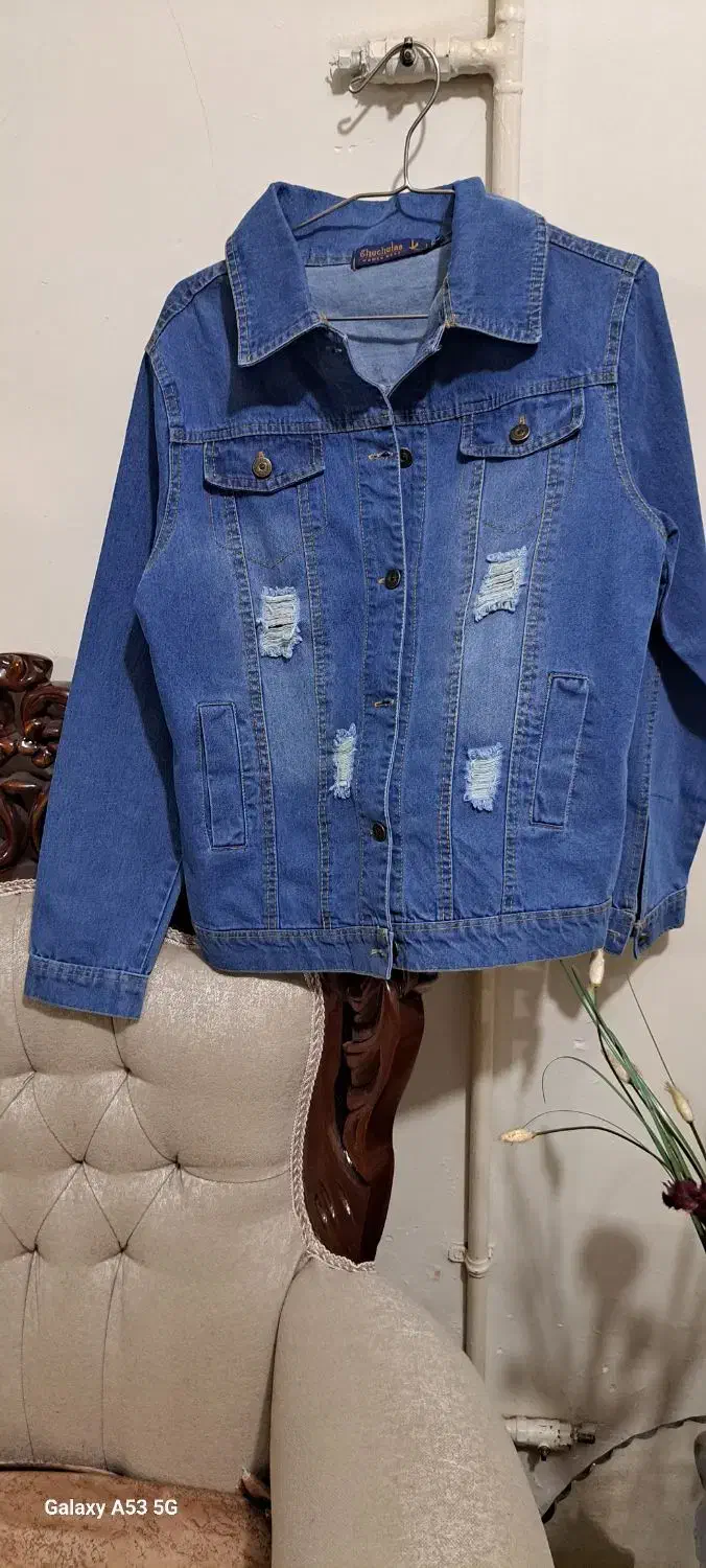 کت و شلوار لی نو و تعدادی شومیز نو|لباس|شهریار, شهرک امیریه|دیوار