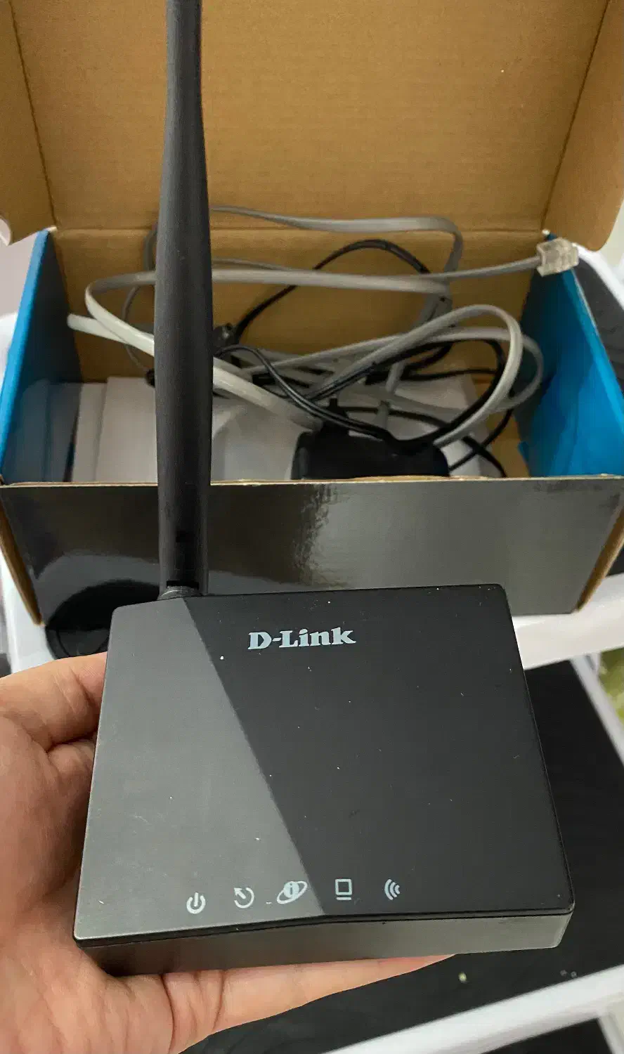 مودم -روتر +adsl2و بی سیم دی-لینک|مودم و تجهیزات شبکه|تبریز, |دیوار